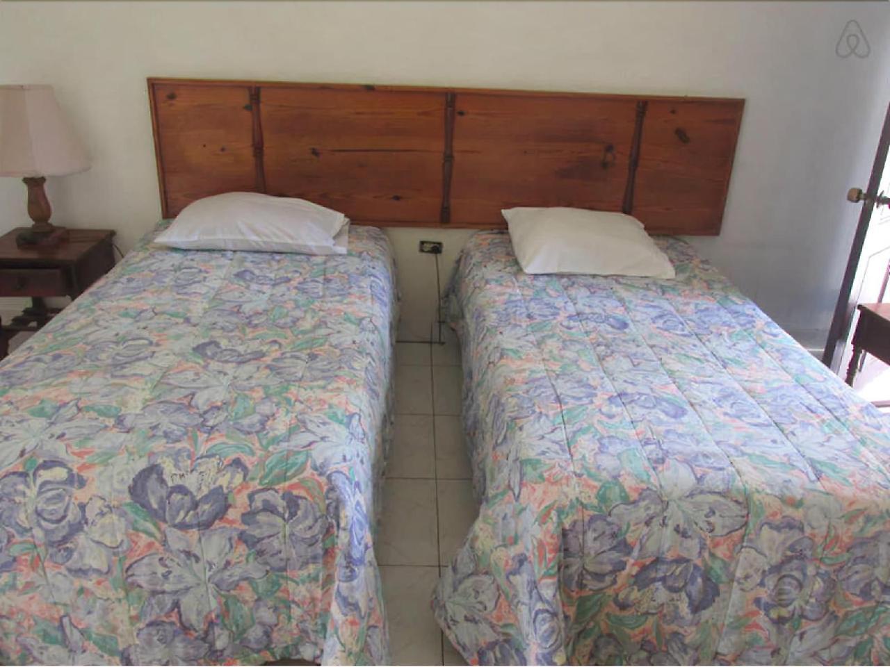 Paradise Brandon Hill Guest House Montego Bay Exterior foto