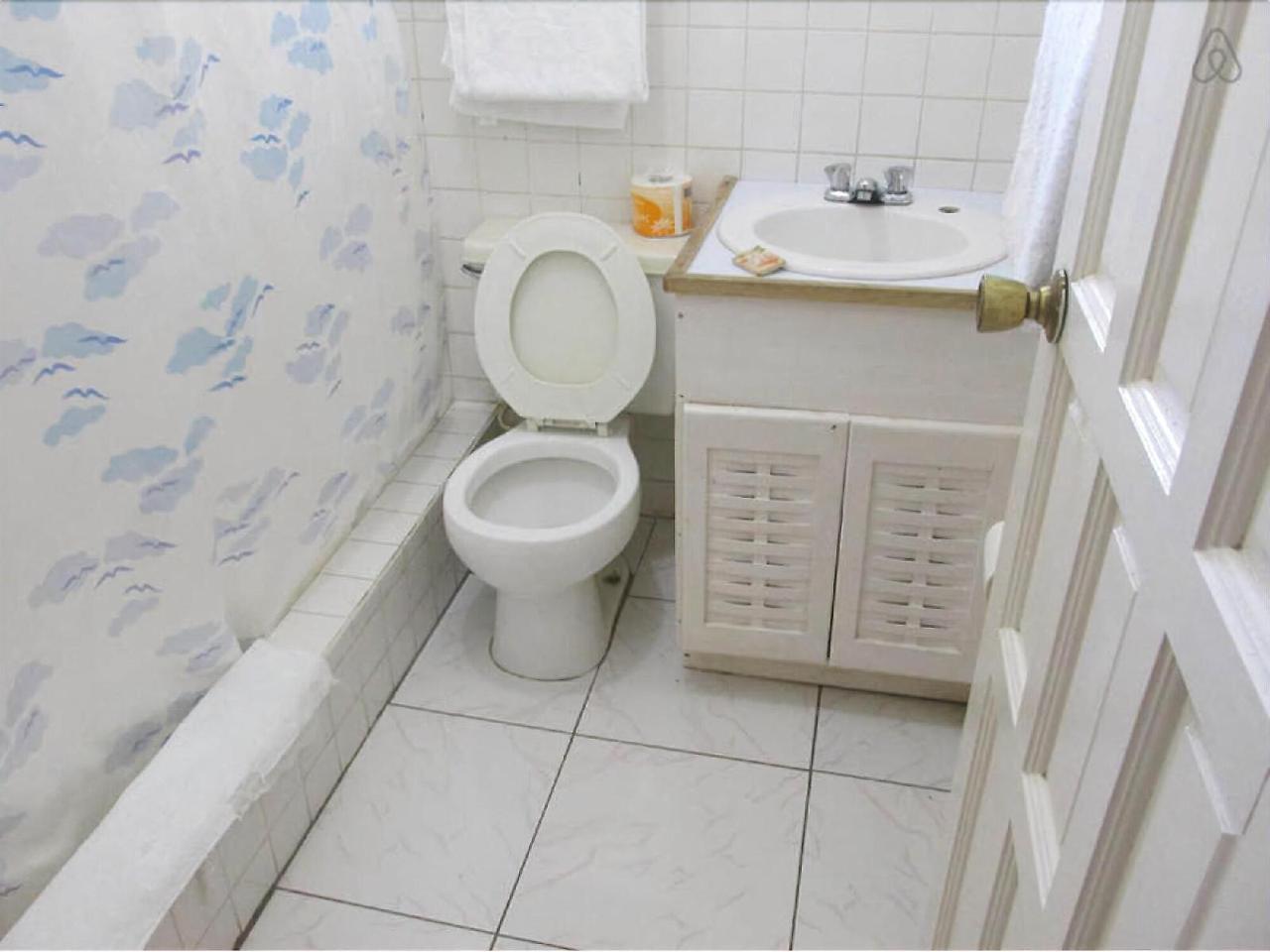 Paradise Brandon Hill Guest House Montego Bay Exterior foto