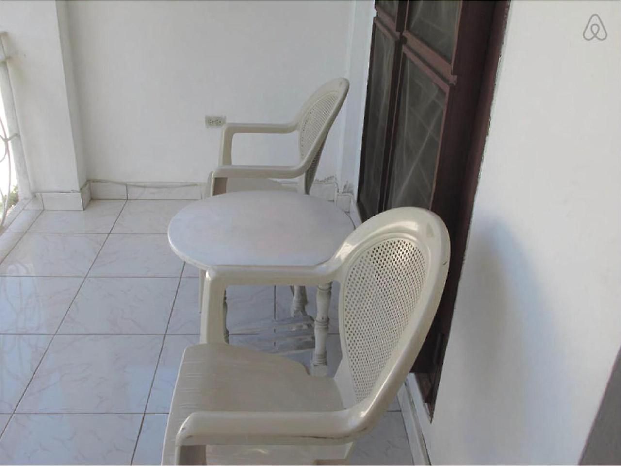 Paradise Brandon Hill Guest House Montego Bay Exterior foto